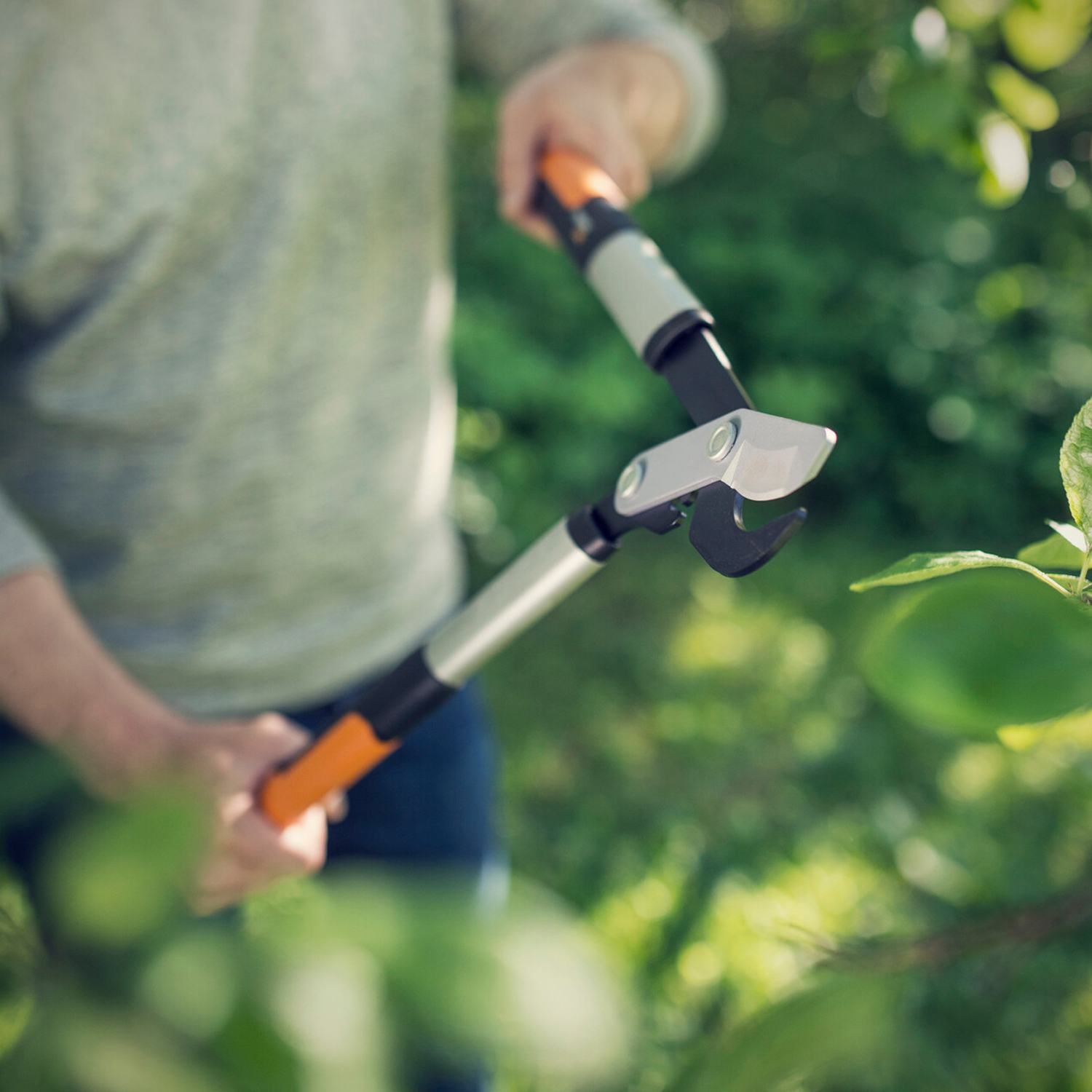 Fiskars PowerGearX Amboss-Astschere LX99